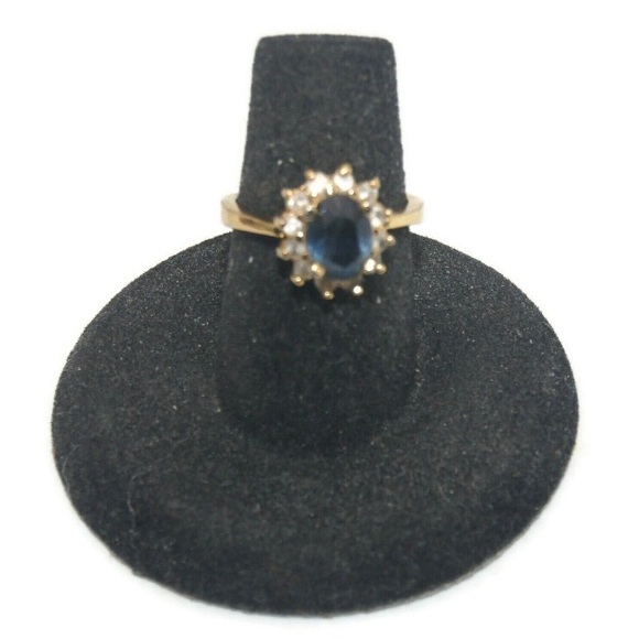 Vintage Gold Tone, Oval Faux Aquamarine and Clear Rhinestones Size 7.5 - Picture 4 of 4